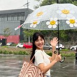 너무 사랑해서"…조이, 크러쉬가 반한 러블리 미소