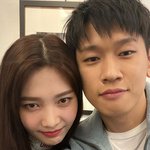 성덕"..레드벨벳 조이, 크러쉬와 정다운 투샷 (<b>ft</b>. '자나깨나')