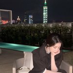 <b>슈화</b> 분위기가 배우같넴...