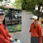 <b>이연희</b>, 여전한 청순 비주얼...유모차 밀며 여유로운 가을 산책...