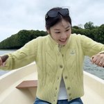 고우림 앞 노 젓는 김연아 “빙판 아니어도 러블리”[<b>SCin스타</b>]