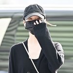 [드루와] [현장포토] "가을에도 겨울"…윈터, 눈웃음 힐링