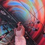 '42세' 안현모, 이혼 3년차에 화이트 드레스 입고 어딜 가나…숨막히는...