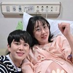 [모두드루와] 임<b>라라</b>·손민수, 쌍둥이 부모 됐다…“건강하게 태어나”