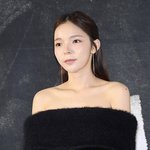 결혼한다…"예비 신랑과 오랜 기간 깊은 <b>신뢰</b> 쌓아" [공식]