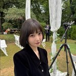 “세 자매 미모 무엇” 크러쉬 레드벨벳 조이, 여동생 결혼식서 ...