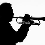 "6월에도 공연 이어가던 <b>트럼펫</b> 연주자" 60대 안모 씨 숨진...