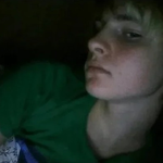 [19] 못생겨서 자살<b>시도</b>한 소년