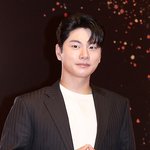 이이경, 사생활 루머 전면 반박..“허위사실 법적 대응”[전문]