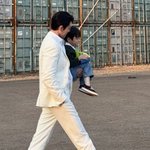 보면 볼수록 인외 같은 <b>문짝</b>남의 피지컬