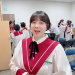 서인영, 10kg <b>증량</b> 후 귀여워졌네..성가대복 입고 러블리