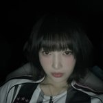 조이 크러쉬 , 눈이 얼굴의 절반‥똑단발로 스포티시크美 완성