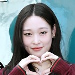 경험無' 애니, '윤아 후임' 의견<b>분분</b>…"재벌 특혜"VS"어차피...