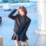 레드벨벳 웬디, ‘그래요 님은 <b>앙큼</b> 강아지셔요’ (김포공항 출국)...