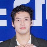 [현장포토] "참아야 한다"…강하늘, 웃참 하트