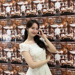 임윤아, 확신의 천<b>사상</b>..볼하트 애교에 심장 녹아내리겠네