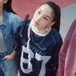 <b>SKT</b> 아이폰17 광고 모델 에밀리