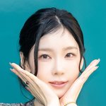 [현장포토] "미모가 활짝"…태연, 인형의 꽃받침