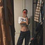 '13kg 감량' 배윤정, <b>갈비뼈</b> 드러난 배 과감히 노출 "아줌마스럽지...