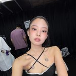 제니 <b>머리</b> 꽉 묶어도 이쁜거봐