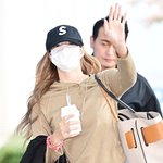 [현장포토] "눈만 봐도, 러블리"…리사, <b>스윗</b>한 출국