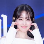 [현장포토] "러블리, 그 자체"...박보영, 인형의 애교