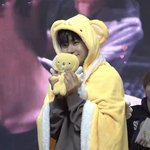 그럼에도 <b>불구</b>하고