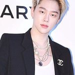 권현빈, <b>피오</b>·로이킴 뒤 잇는다…11월 24일 해병대 입대