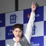 [어케생각해] [단독] 권혁수, 아시아를 웃겼다…예능 <b>부문</b> 인기상...