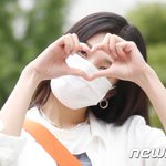 레드<b>벨벳</b> 조이, 크러쉬와 지금 사랑하고 있습니다