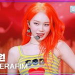 <b>김채원</b> 머리 진짜 개오바야...