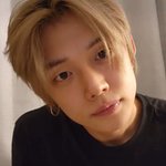 <b>누가</b>.더 잘생김?