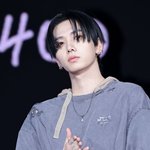 [사진]보넥도 명재현, '촉촉한 눈빛'