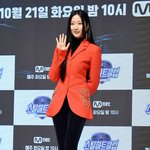 몰이하더니…문가영, 19년 만에 엠넷 밴드 서바이벌 <b>MC</b> 활약 ('스틸')