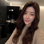 '6년 공백' 박한별, 남편 논란 후 기쁜 소식 전했다…헤어 바꾸고...