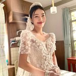 '크러쉬' 조이, 웨딩드레스 자태 전격 공개