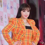  <b>YG</b> 양현석 사기·횡령 혐의 고소장 공개… "샅샅이 조사해달라"...