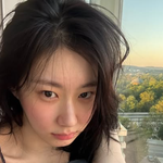 [댓글부탁해] 있지 <b>채령</b>, '아슬아슬' 노출에 자체 모자이크 '깜짝'