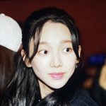 카리나 이 <b>사진</b> 정말 예쁘지 않음?
