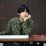 달려라 방탄 EP112 비하인드 포토 <b>뷔</b>