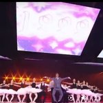 엔시티 <b>마크</b> 이 춤은 어떤 컨셉임?