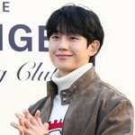 [<b>ET</b>포토] 정해인, '예쁜 웃음'