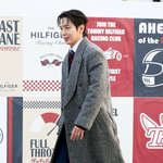 [<b>ET</b>포토] 정용화, '멋짐 흩날리며'