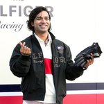 [<b>ET</b>포토] 아누팜, '기분 좋은 외출'