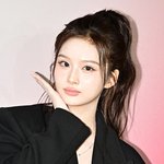 [현장포토] "인형이 서 있네"…설윤, <b>CG</b> 비주얼