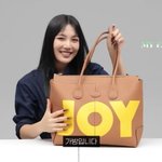 "누가 봐도 조이 꺼"…'크러쉬' 조이, 명품T사의 생일선물은...