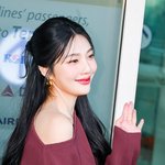 크러쉬 레드벨벳 조이, 활동 중단 8일 만에 첫 안부 인사…"잘...