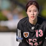 [단독]'골때녀' 소유미 "父 <b>소명</b>, 679 만의 골 너무 좋아해…징크스는...