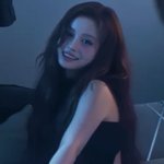 <b>이사진</b> 뭐지 뭔가