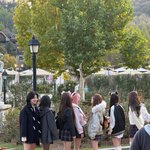 놀이공원에서 자만추한 걸그룹 <b>실물</b> 비주얼